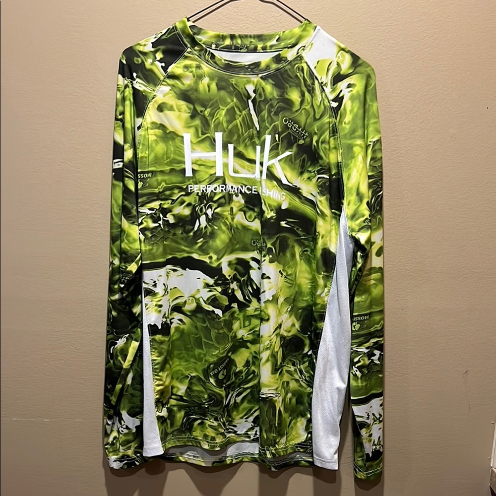 Huk Performance Fishing Shirt - Green